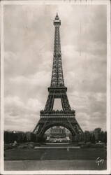 Eiffel Tower, Paris France Guy Postcard Postcard Postcard