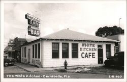 White Kitchen Cafe & Harry's Bar, Carrabelle, Florida Postcard