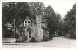 Zoder's Court Entrance, Cabins & Office, Gatlinburg TN Tennessee Postcard Postcard Postcard