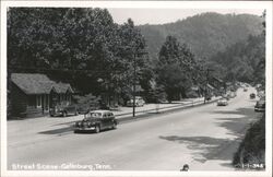 Street Scene Gatlinburg Tennessee Postcard