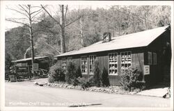 Mountain Craft Shop, Kinzel Springs, TN - Vintage Postcard Postcard