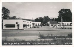 Bartley's Motor Court and Cafe, Gulf Gas Station Jacksboro, TN Postcard Postcard Postcard