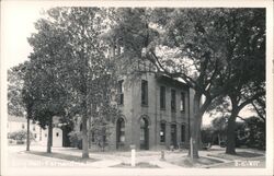 Fernandina, FL City Hall Postcard