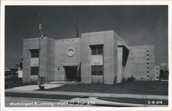 Municipal Building, Port St. Joe, Florida Postcard