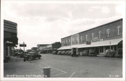 Main Street Scene - Fort Meade, Florida Postcard