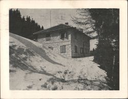 Planinarski dom "Vaso Miskin-Crni" na Trebeviću Postcard