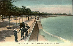 Le Rem blai Du Boulevard De L'Ocean Saint Nazaire, France Postcard Postcard