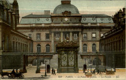 Le Palais De Justice Postcard