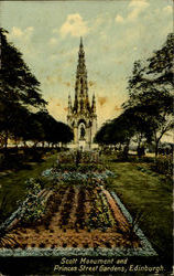 Scott Monument And Princes Street Gardens Postcard