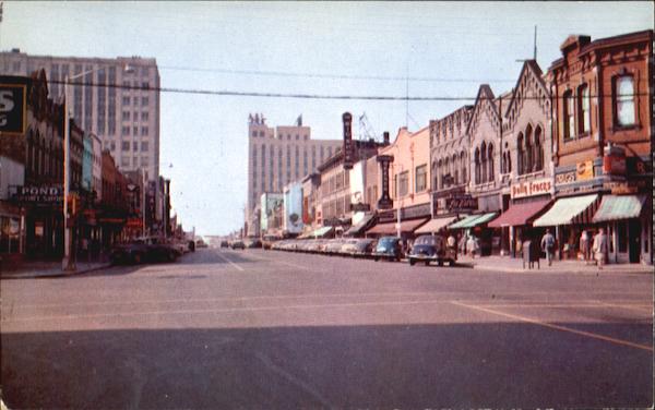 Main Street Appleton, WI