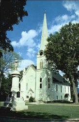 The Congregational Church, 1784 Manchester, VT Postcard Postcard