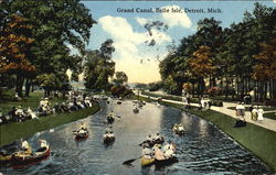 Grand Canal, Belle Isle Detroit, MI Postcard Postcard