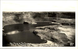 Dry Falls Of The Columbia Grand Coulee Postcard