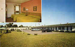 Howard's Motel, Route 2 Postcard