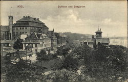 Schloss und Seegarten Postcard