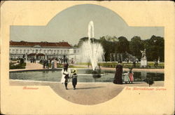 Im Herrenhäuser Garten Hannover, Germany Postcard Postcard