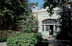 Carnivora Building, Overton Park Zoo Memphis, TN Postcard Postcard