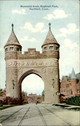 Memorial Arch, Bushnell Park Hartford, CT Postcard Postcard