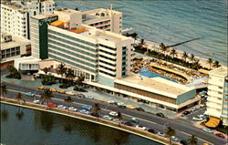 Hotel Algiers, 25th to 26th Street Postcard