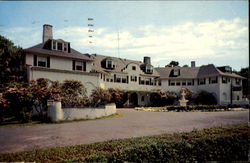 Lighthouse Inn New London, CT Postcard Postcard