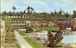 The Hilton Inn, Highway 99 at South 176th Street Seattle, WA Postcard Postcard