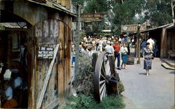 Knott's Berry Farm Postcard