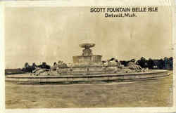 Scott Fountain Belle Isle Detroit, MI Postcard Postcard