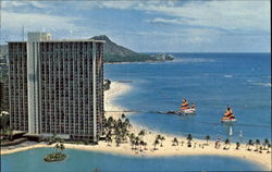 Hilton Hawaiian Village, 2005 Kalia Road Postcard