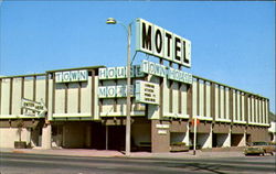 Town House Motel, Fourth and K Streets Eureka, CA Postcard Postcard