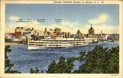 Steamer Hendrick Hudson Albany, NY Postcard Postcard