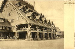 Old Faithful Inn, Yellowstone Park Postcard