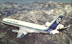 Air New Zealands DC-10 Postcard