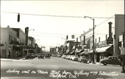 Looking West On Main Street, Highway 99 Intersecton Medford, OR Postcard Postcard