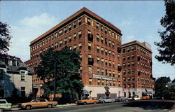 Sheraton Commander Hotel, 16 Garden Street Cambridge, MA Postcard Postcard