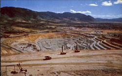 Berkeley Copper Pit Butte, MT Postcard Postcard