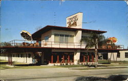 Motel South, 1820 N Mills St. Postcard