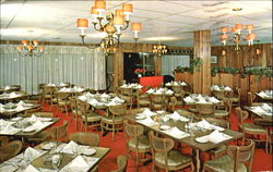 Lamplighter Room (Ana Approved), In the Murray Hotel Mackinac Island, MI Postcard Postcard