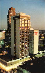 Stouffer's Cincinnati Towers, 141 W 6th Ohio Postcard Postcard