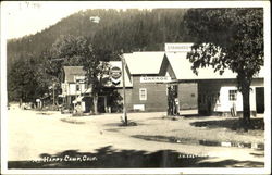 At Happy Camp - Standard Oil Garage California Postcard Postcard