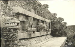 Templo De Quetzalcoatl Teotihuacan Teotihuacan Osuna, Mexico Postcard Postcard