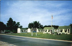 Sea Breeze Cottages On U. S. 9, 1055 New York Raod Postcard