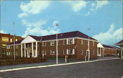 Lakewood Manor Motorist Hotel Postcard