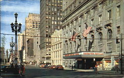 The Sheraton Cadillac Hotel, Washington Boulevard and Michigan Avenue Postcard