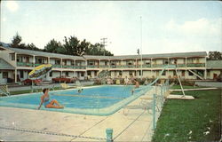 Mount Madison Motel, U. S. 2 and State 16 Presidential Highway Gorham, NH Postcard Postcard