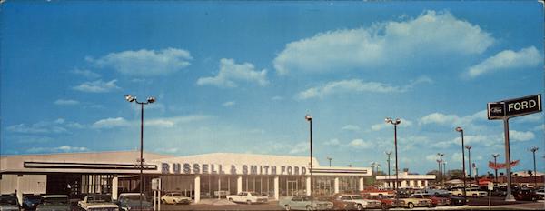 Russel and smith ford dealership in houston, texas #10
