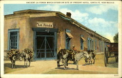 Ancient La Fonda which stood on site of present hotel Santa Fe, NM Postcard Postcard