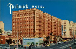 Pickwick Hotel Postcard