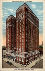 Overlooking Grand Circus Park. Hotel Wolverine, Detroit, Mich Postcard