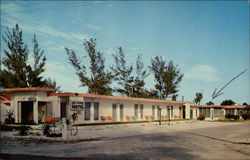 Bay Manor Motel Postcard