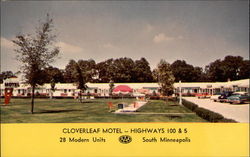 Cloverleaf Motel Postcard